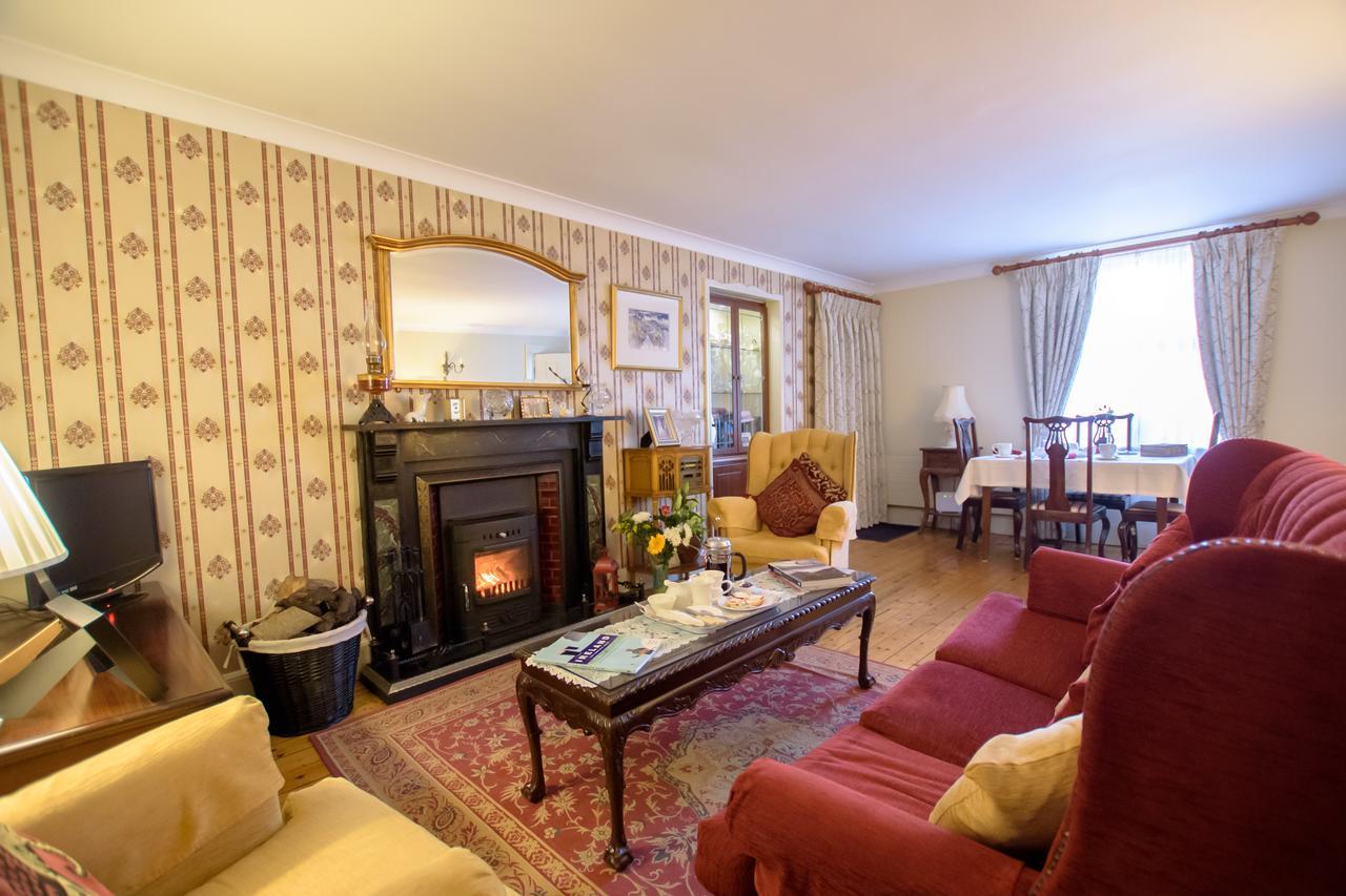 Brennan'S Accommodation Glenties Exterior photo