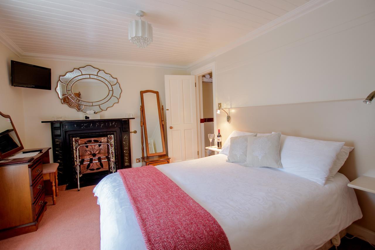 Brennan'S Accommodation Glenties Exterior photo