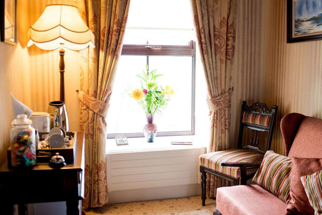 Brennan'S Accommodation Glenties Exterior photo