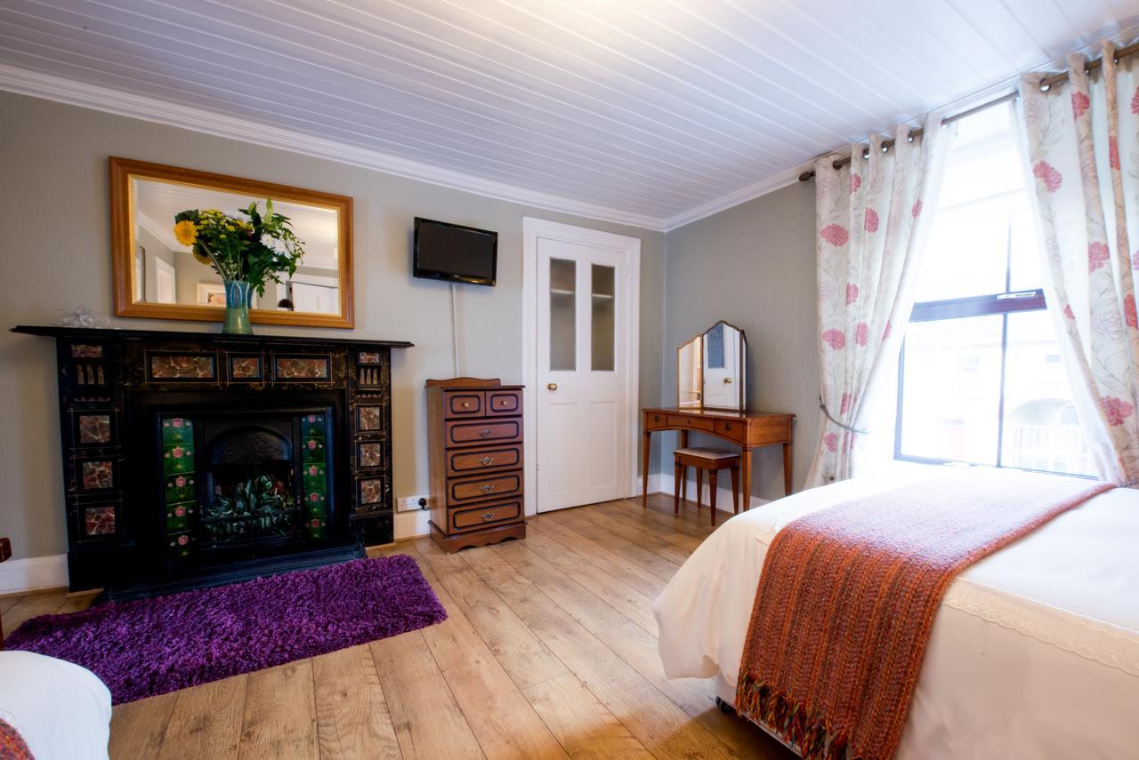 Brennan'S Accommodation Glenties Exterior photo