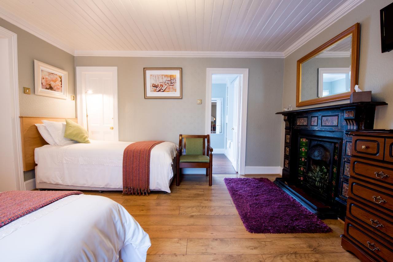 Brennan'S Accommodation Glenties Exterior photo